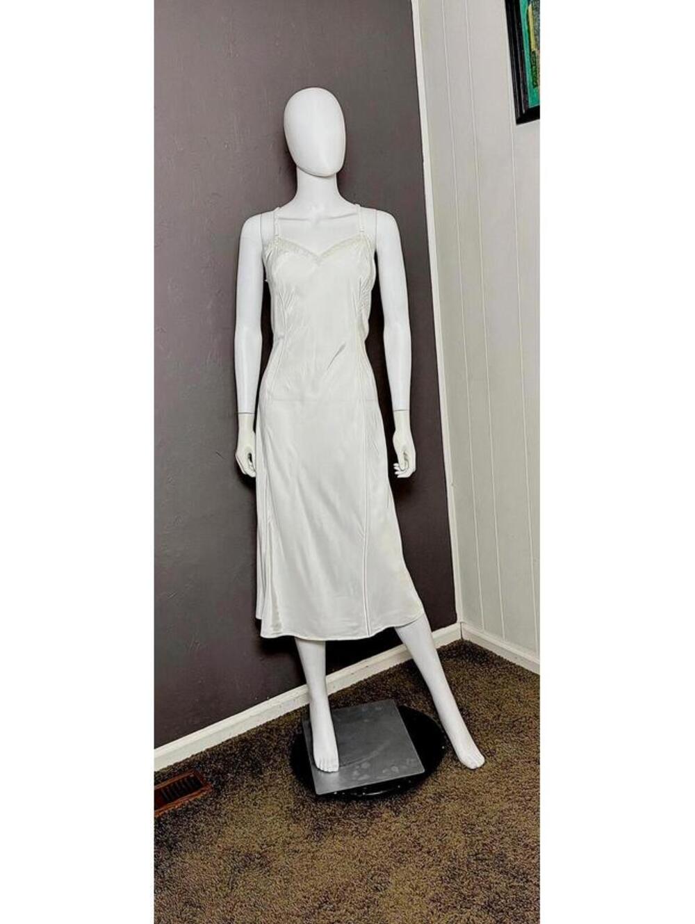 1940's Cream Rayon Slip Dress Exposed Fishnet Seams size 40 Tall by Par-Fit